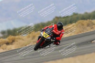 media/Feb-07-2025-CVMA Friday Practice (Fri) [[7034960ba2]]/3-Racer 3-NRS/Session 4 (Turn 16)/